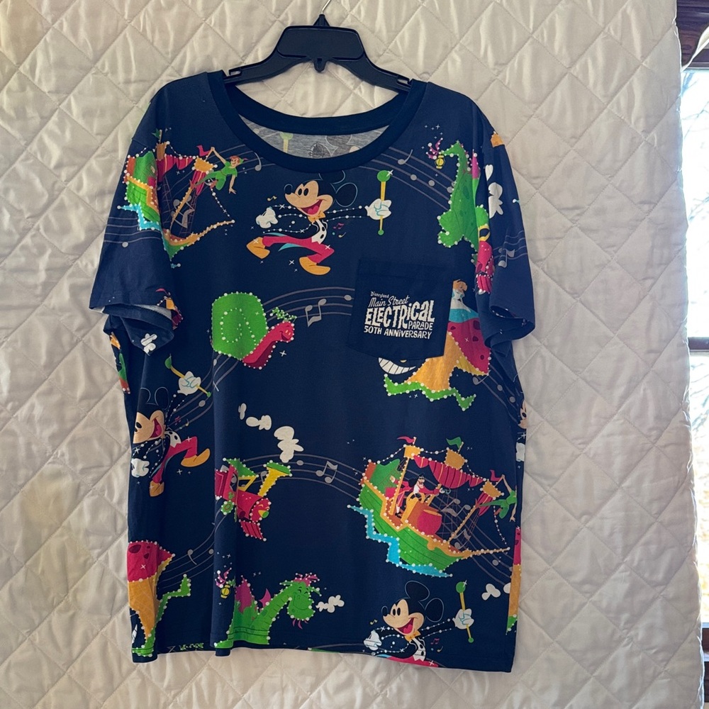 Disneyland Main Street Electrical Parade 50th Anniversary T-shirt - Rare!